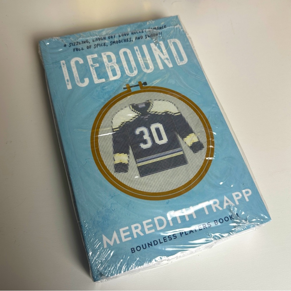 New & sealed Probably Smut Icebound by Meredith Trapp special edition paperback